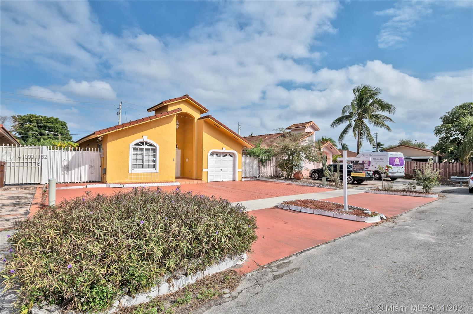 Hialeah, FL 33018,3423 W 75th Pl