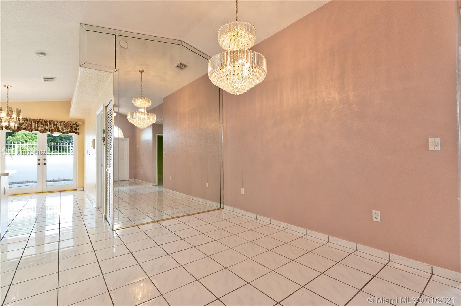 Hialeah, FL 33018,3423 W 75th Pl