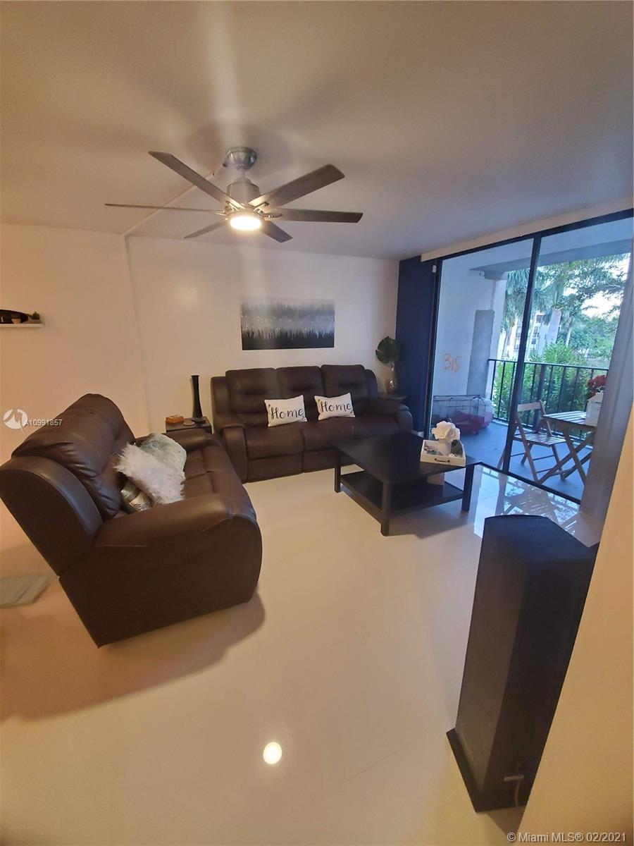 Tamarac, FL 33319,6190 Woodlands Blvd #315