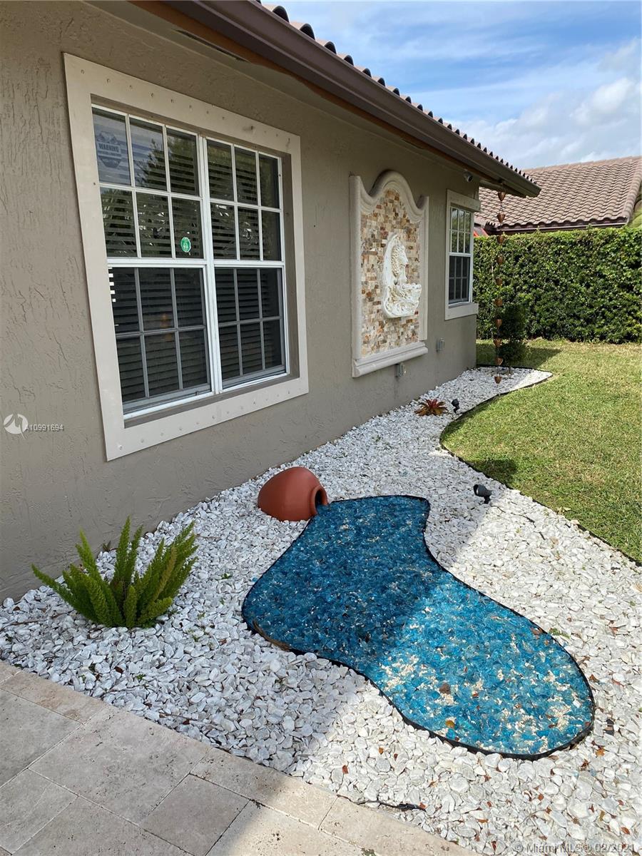 Miami, FL 33175,2450 SW 131st Pl