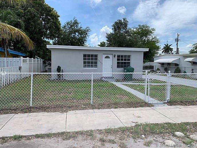 14160 NW 23rd Pl, Opa-locka, FL 33054