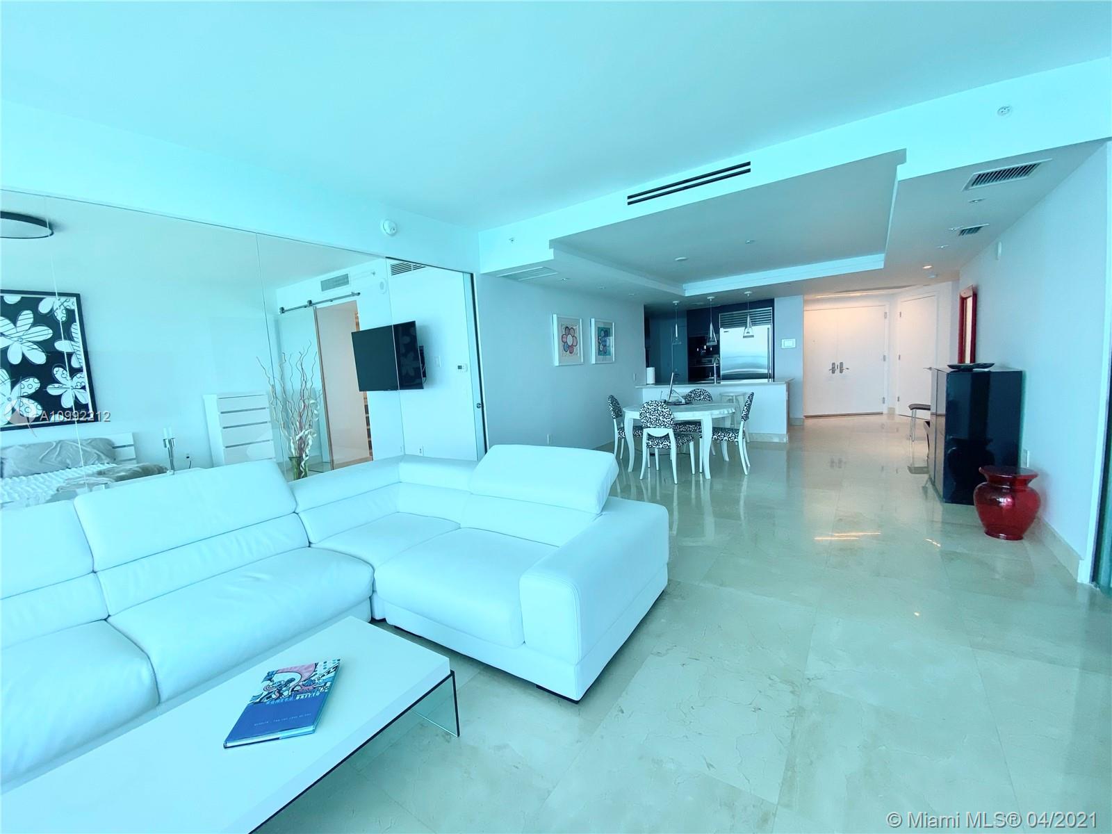 Sunny Isles Beach, FL 33160,17001 collins ave #2902