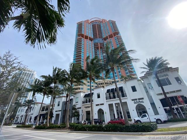 Miami Beach, FL 33139,300 S Pointe Dr #1001