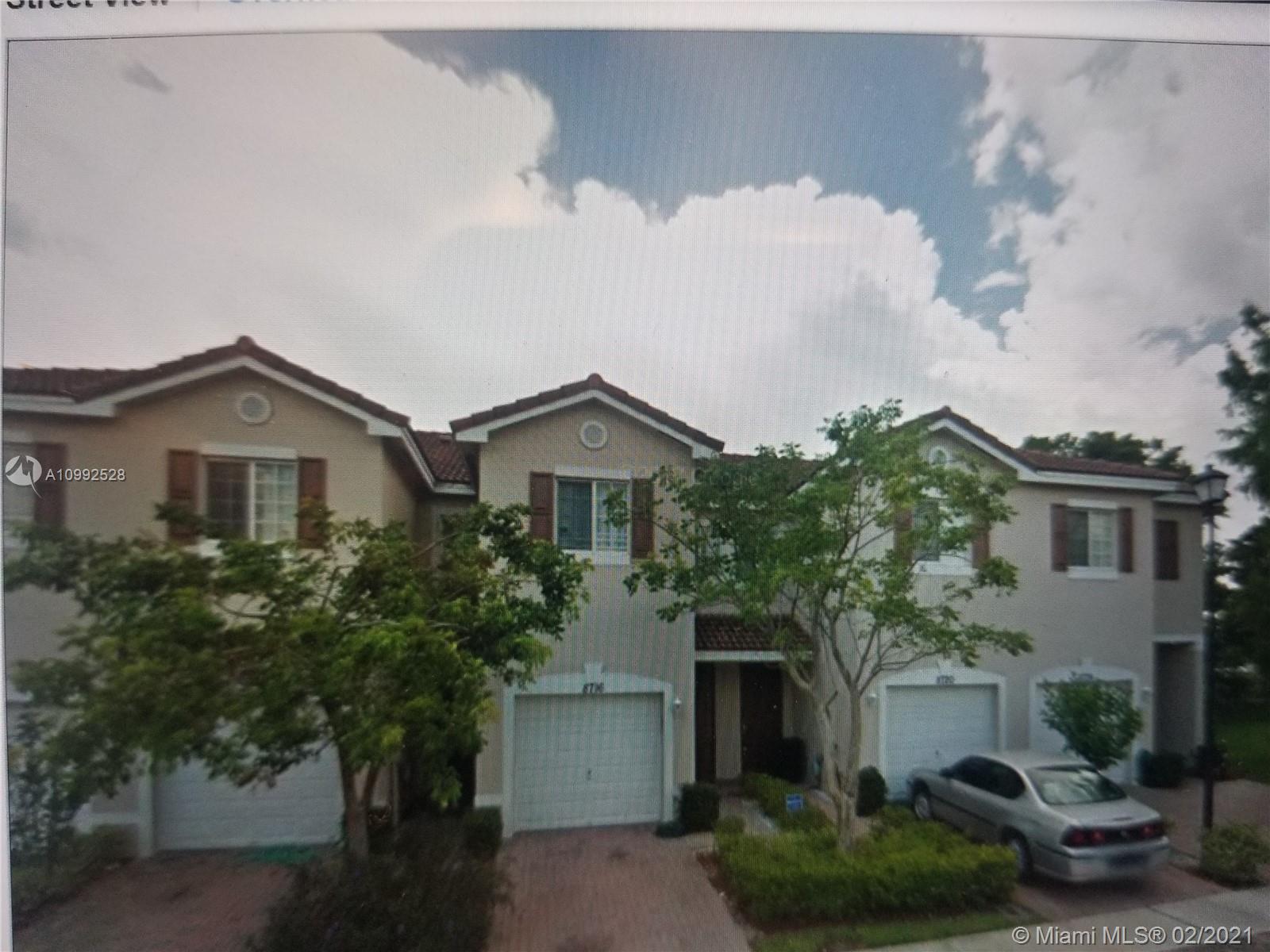 Tamarac, FL 33321,8716 Cypress Walk Ct #8716