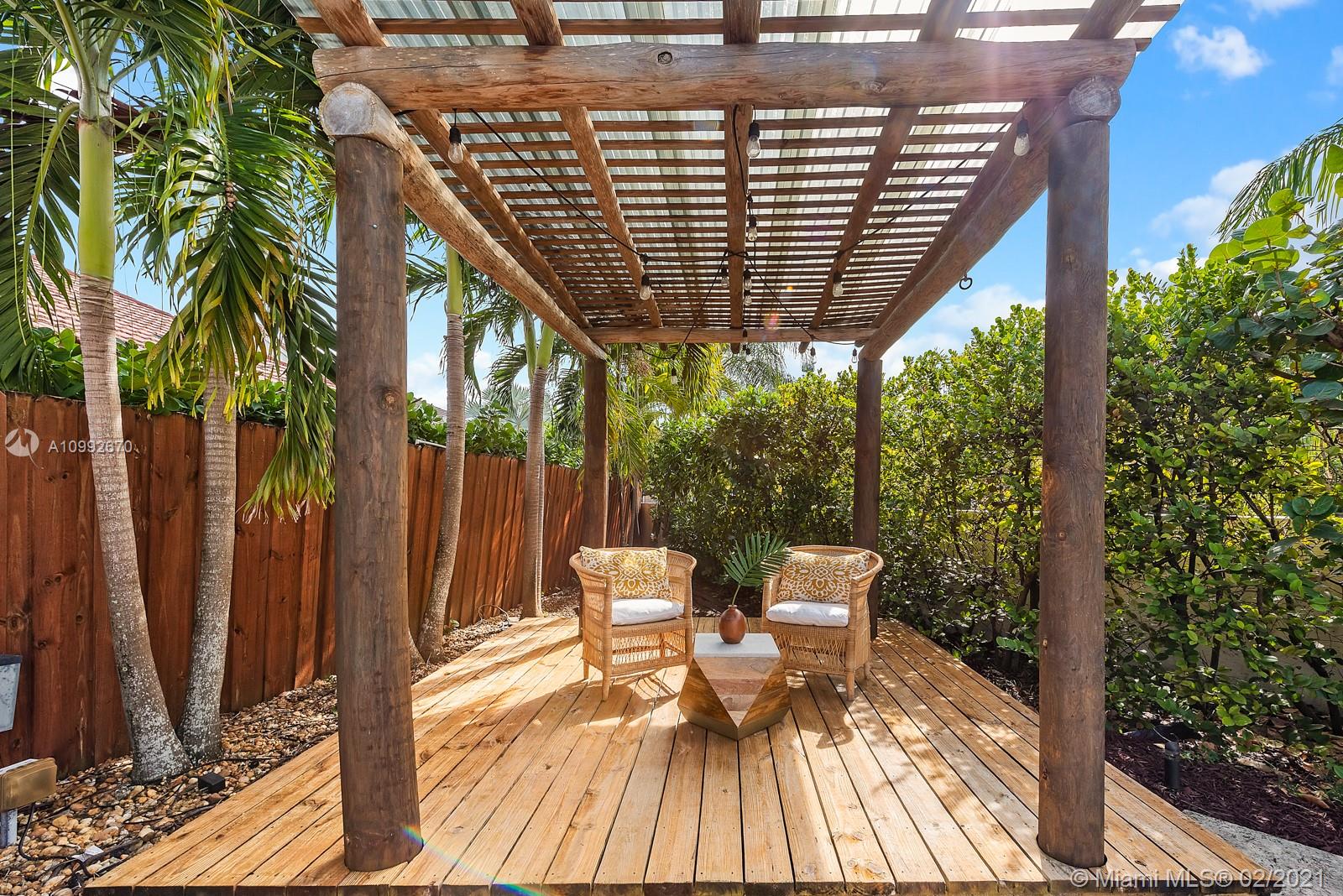 Miami, FL 33173,7143 SW 103rd Ct Cir