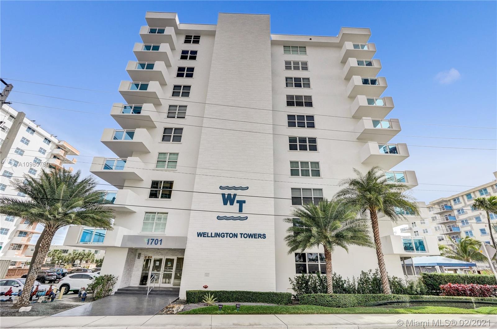 Hollywood, FL 33019,1701 S Ocean Dr #202