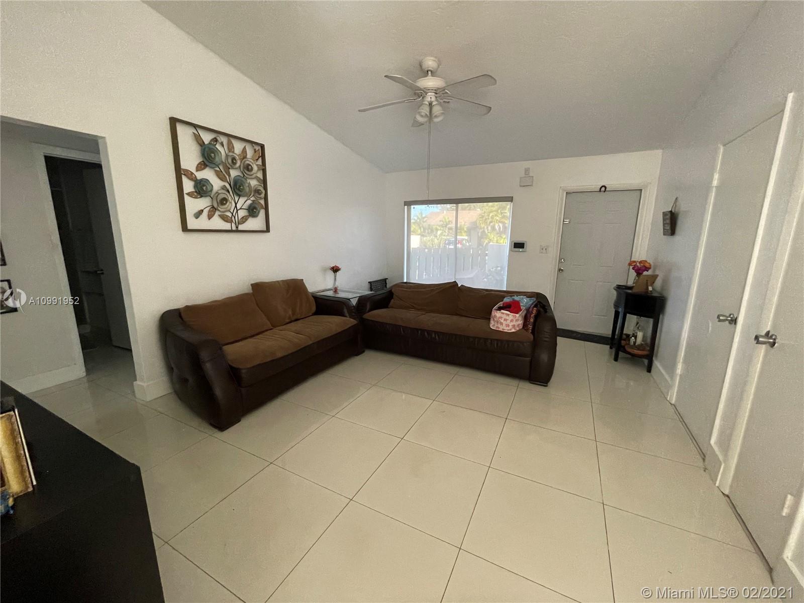 Miami, FL 33186,11500 SW 124th Ct #11500