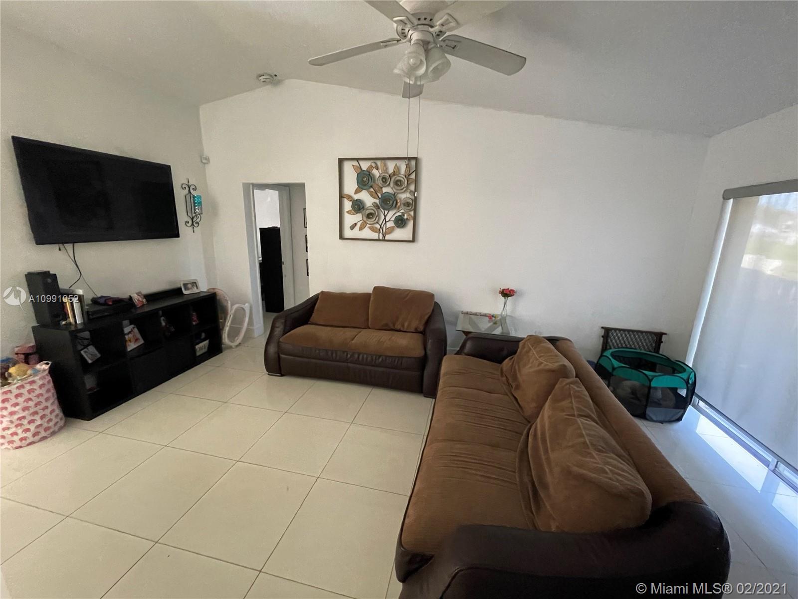 Miami, FL 33186,11500 SW 124th Ct #11500