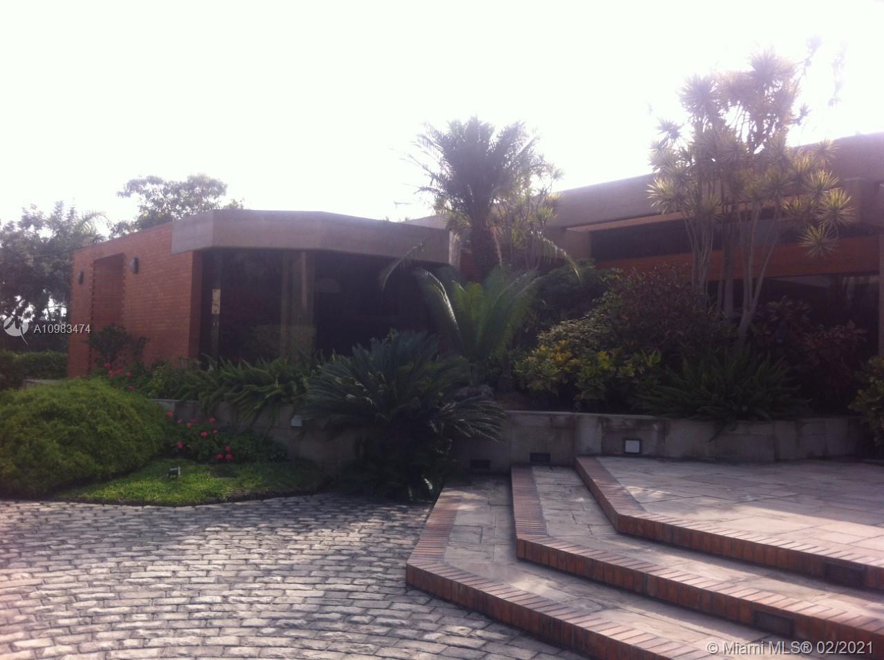 ,, FL,Casa en Casuarinas, Lima Peru-South America