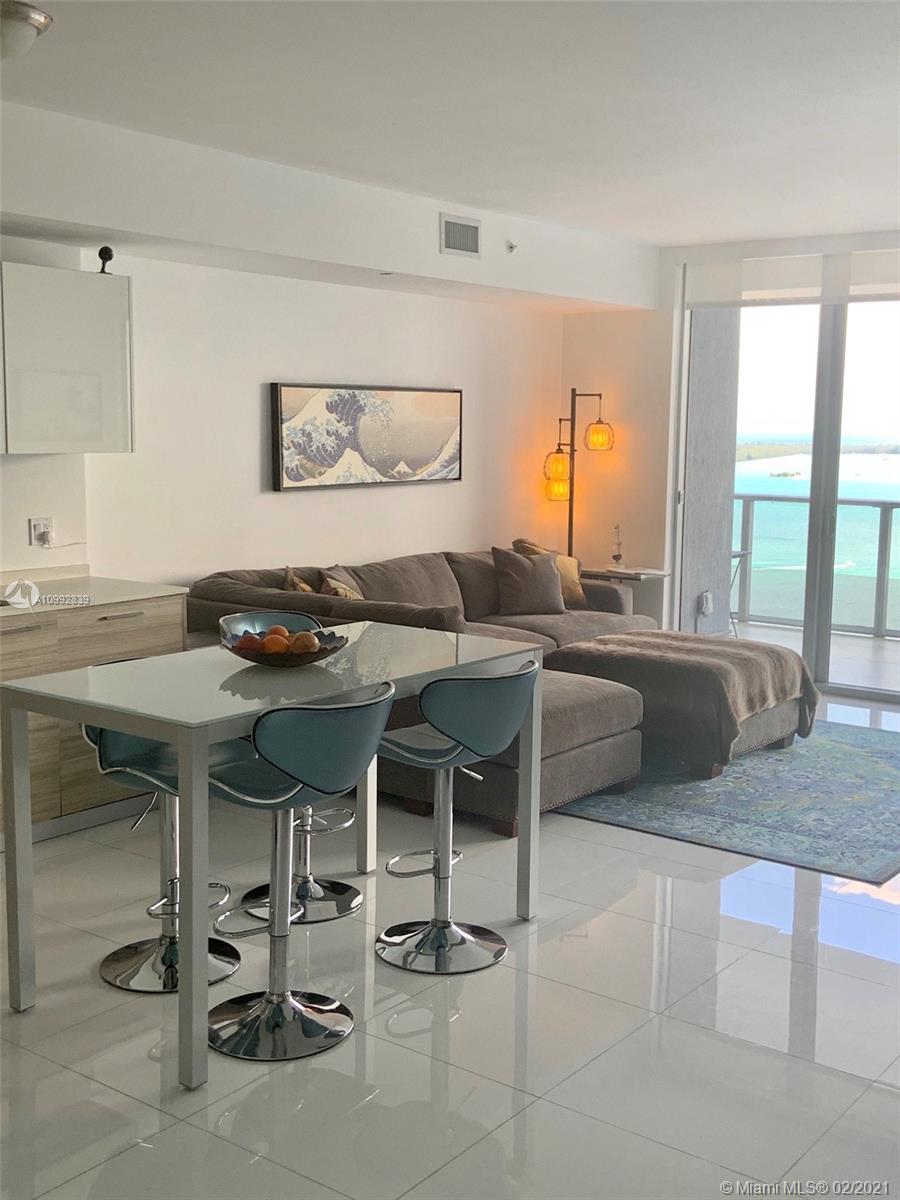 Miami, FL 33131,1300 Brickell Bay Dr #2503