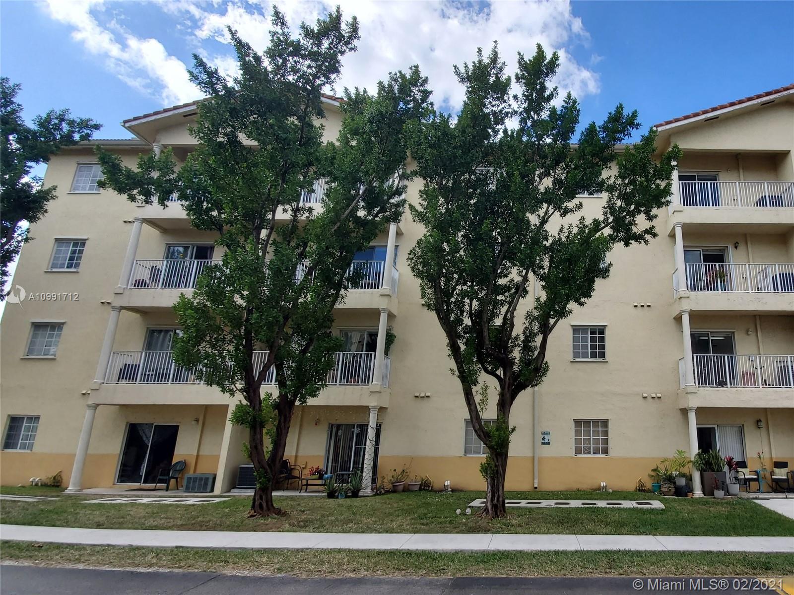 6940 NW 179th St #2037, Hialeah, FL 33015