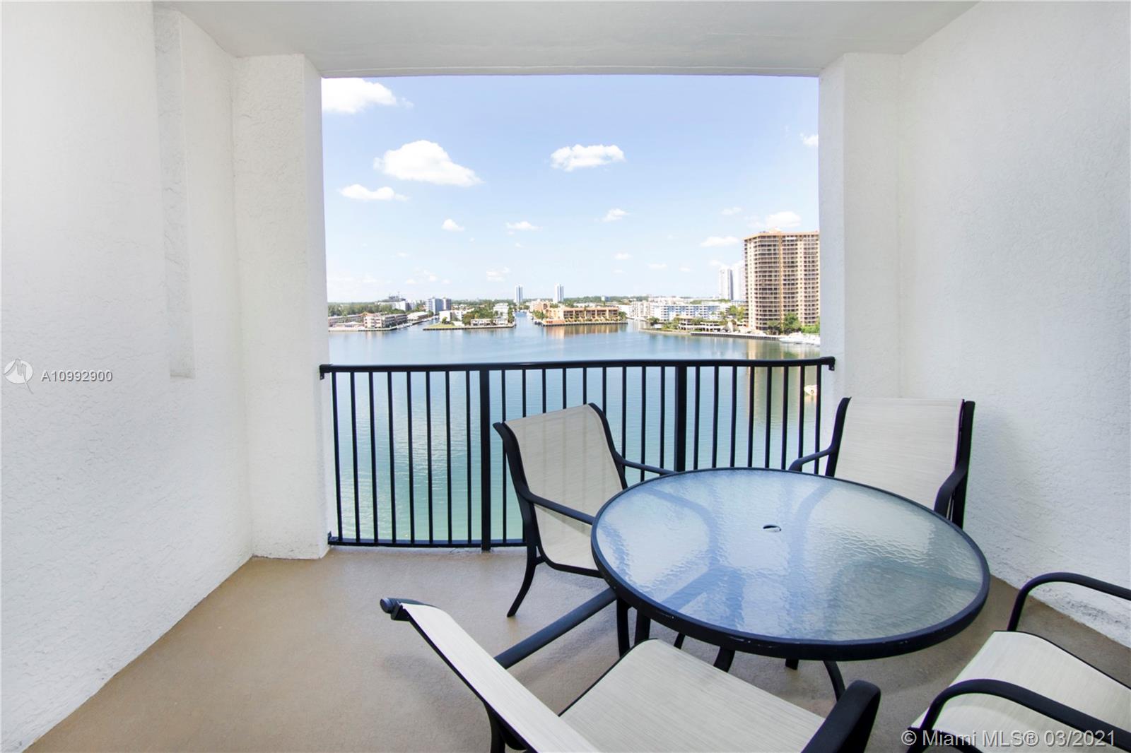 Sunny Isles Beach, FL 33160,17100 N Bay Rd #1904