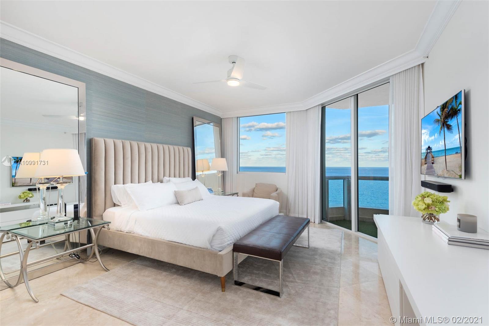 Sunny Isles Beach, FL 33160,17875 Collins Ave #2606