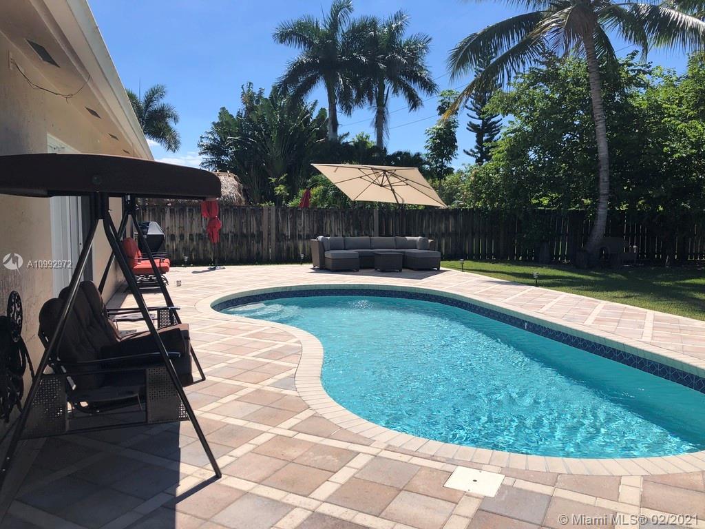 Weston, FL 33326,525 SW 169th Ter