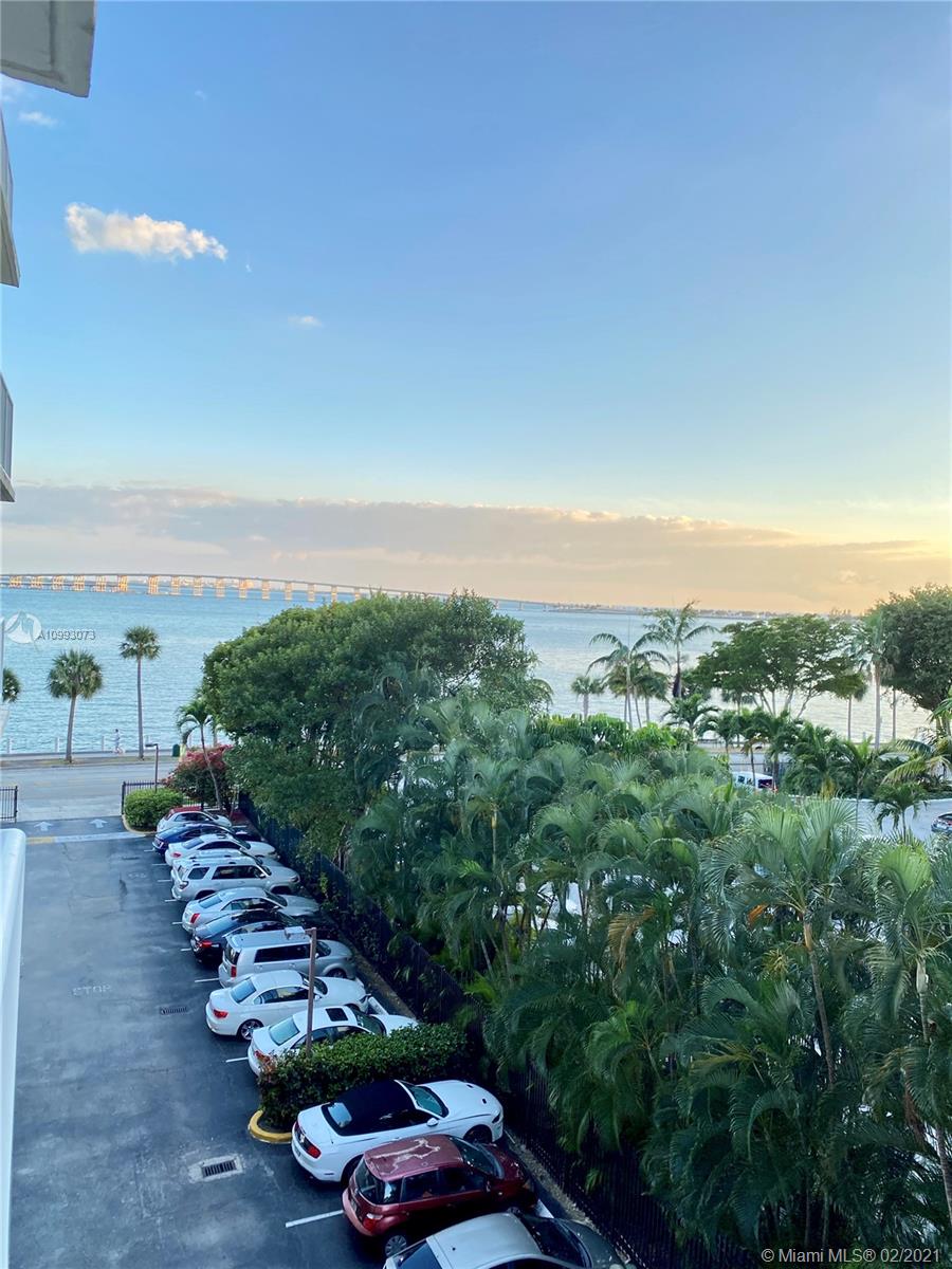 Miami, FL 33131,1440 Brickell Bay Dr #508