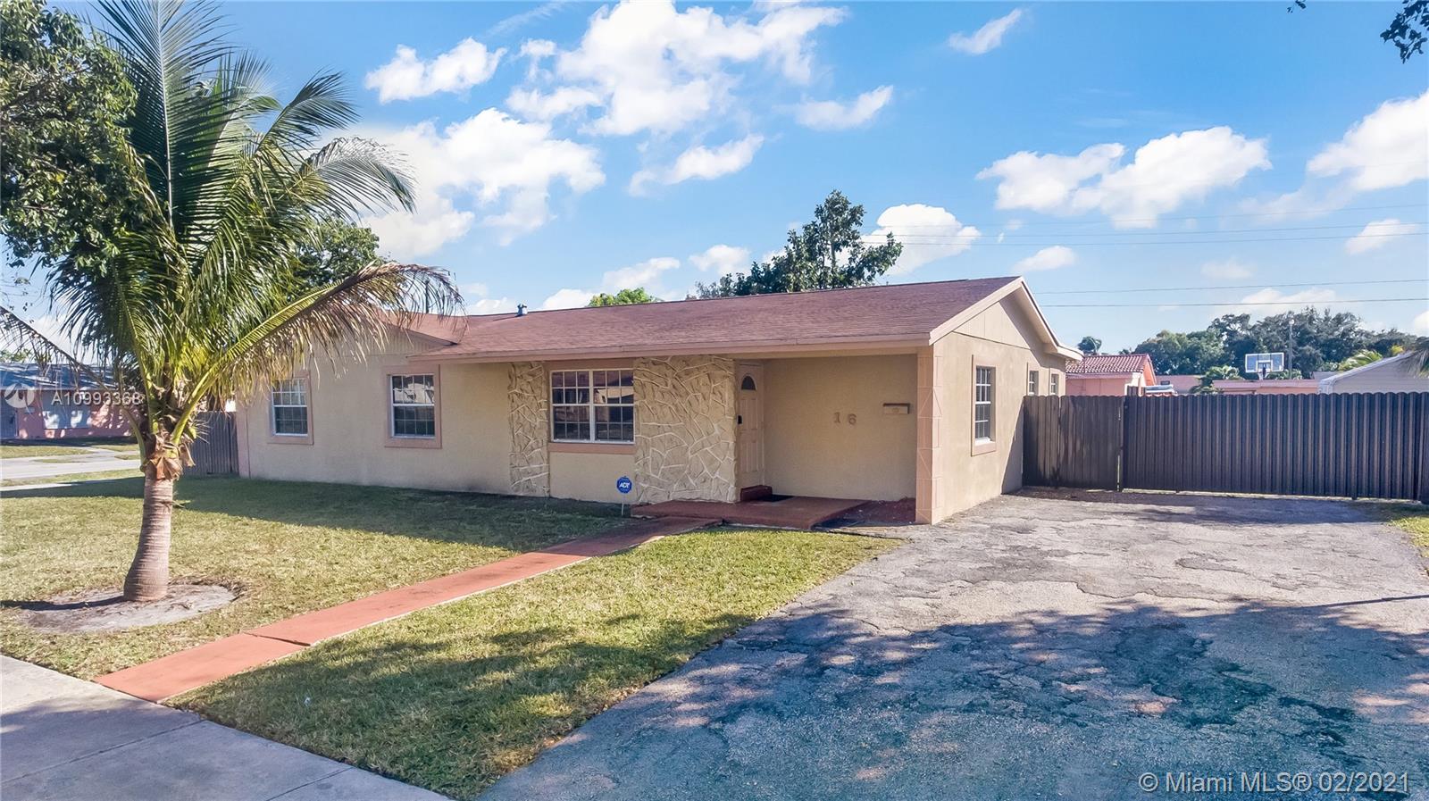 16 NW 207th St, Miami Gardens, FL 33169