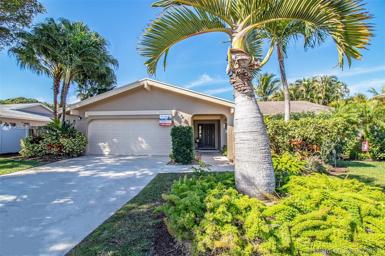 Boca Raton, FL 33487,17751 Briar Patch Trl