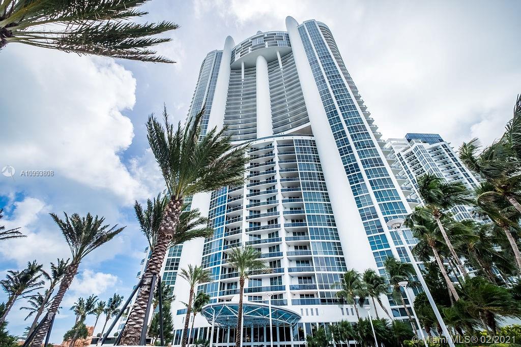 Sunny Isles Beach, FL 33160,18101 Collins Ave #704