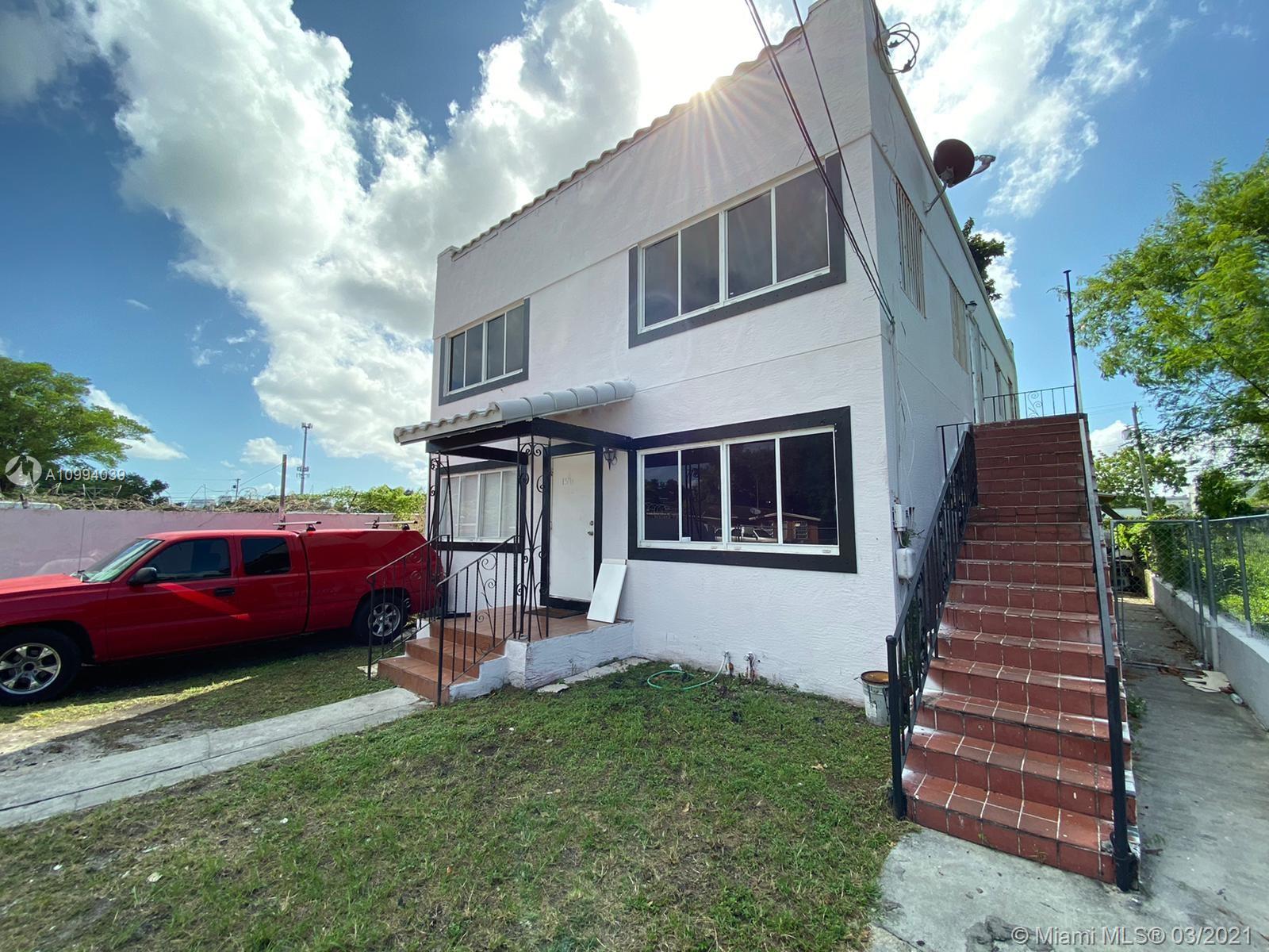 1590 NW 38th St,  Miami,  FL 33142