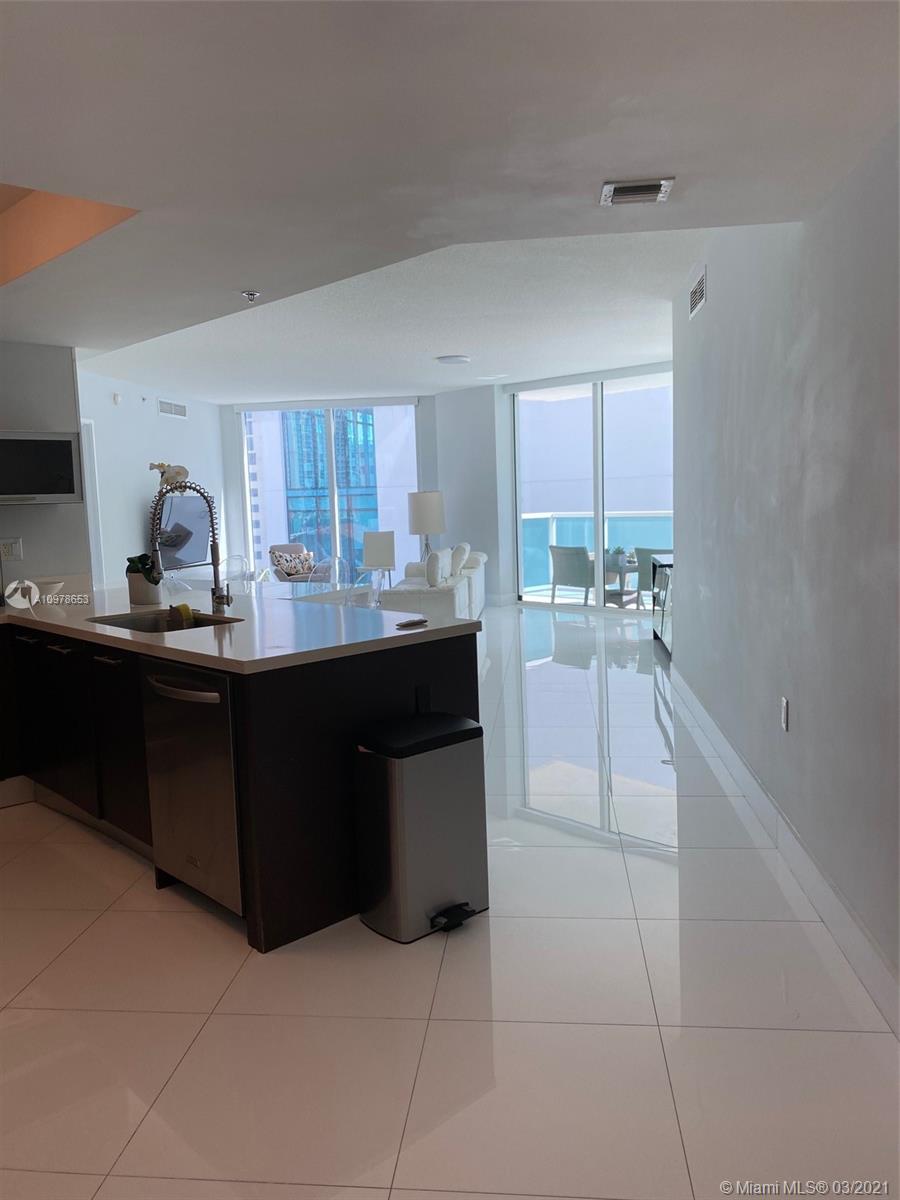 Sunny Isles Beach, FL 33160,150 Sunny Isles Blvd #701