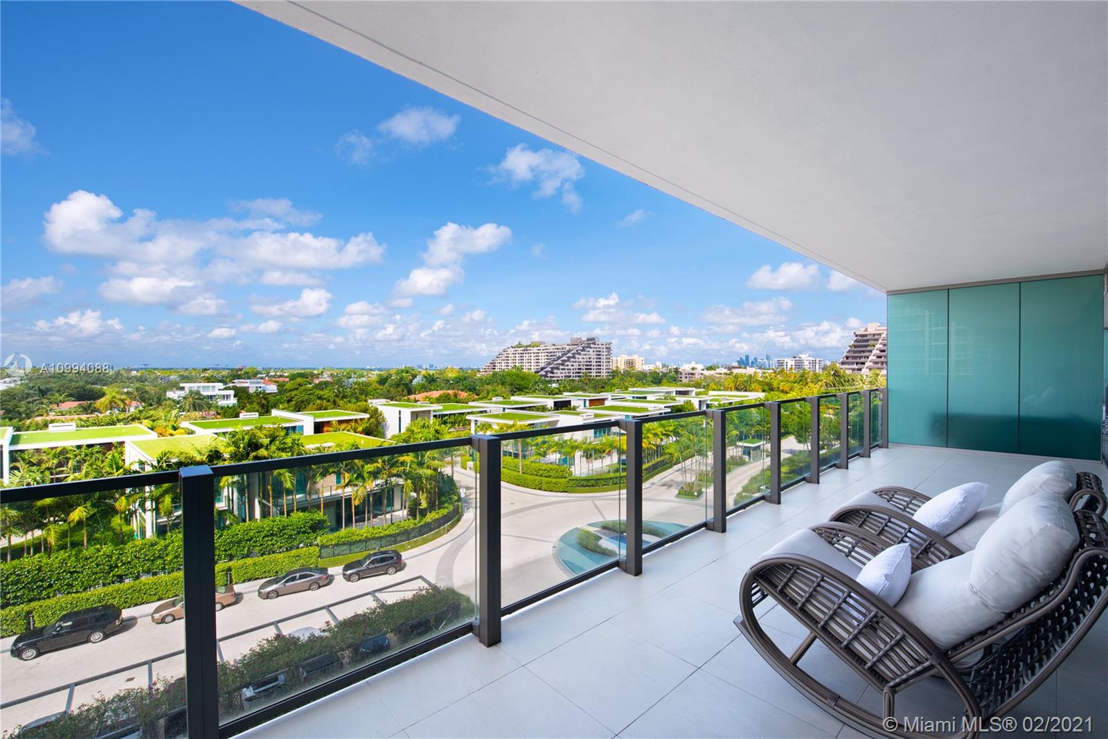 Key Biscayne, FL 33149,360 Ocean Dr #603S