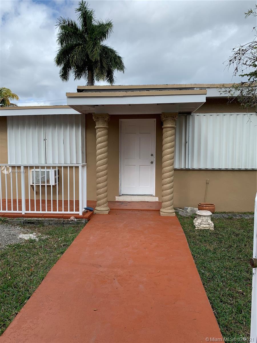 495 NE 141 ST, North Miami, FL 33161