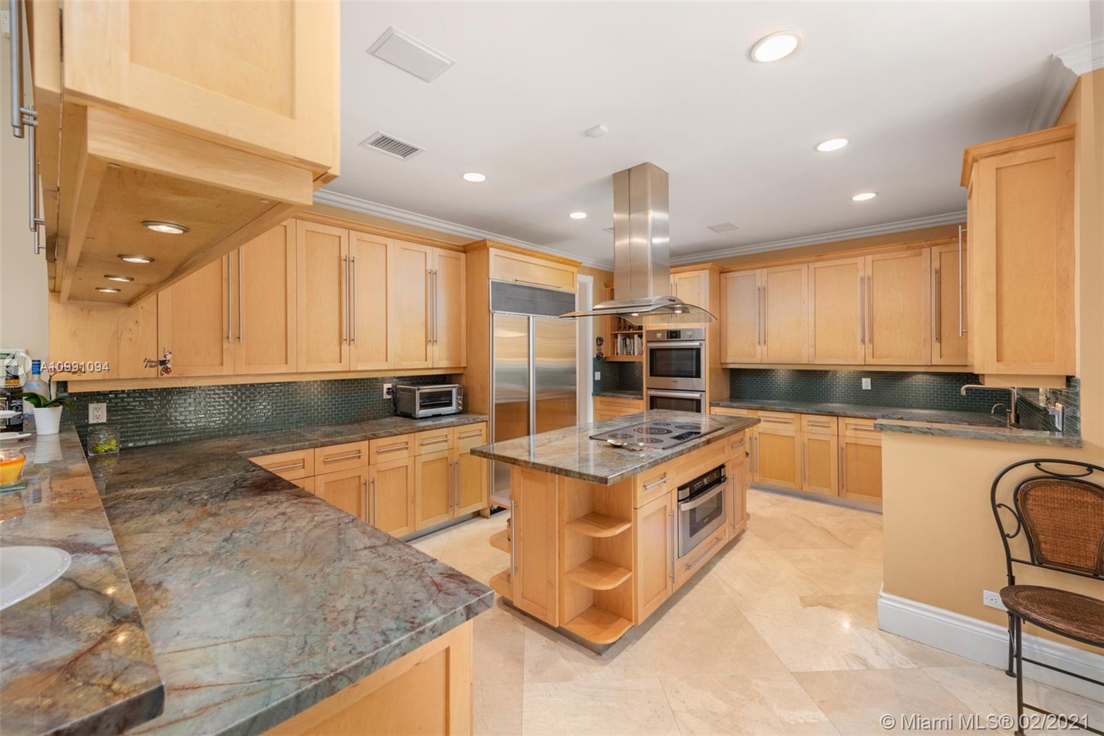 Pinecrest, FL 33156,5770 SW 128th St