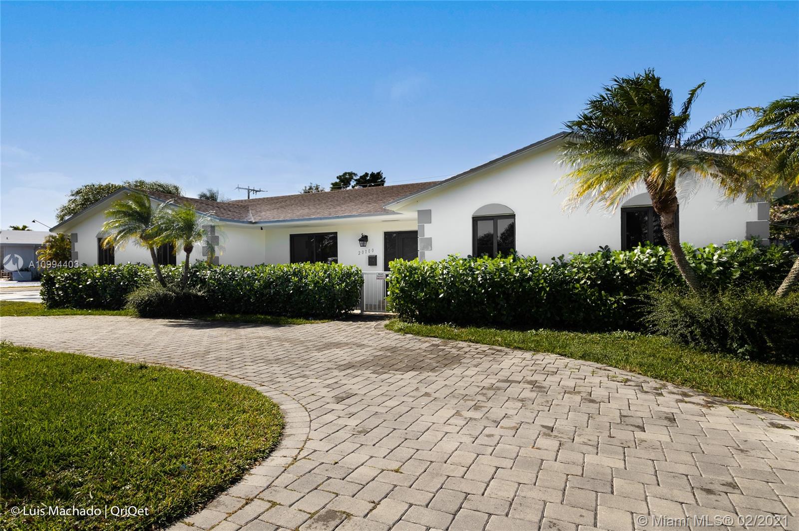 20100 Highland Lakes Blvd, Miami, FL 33179