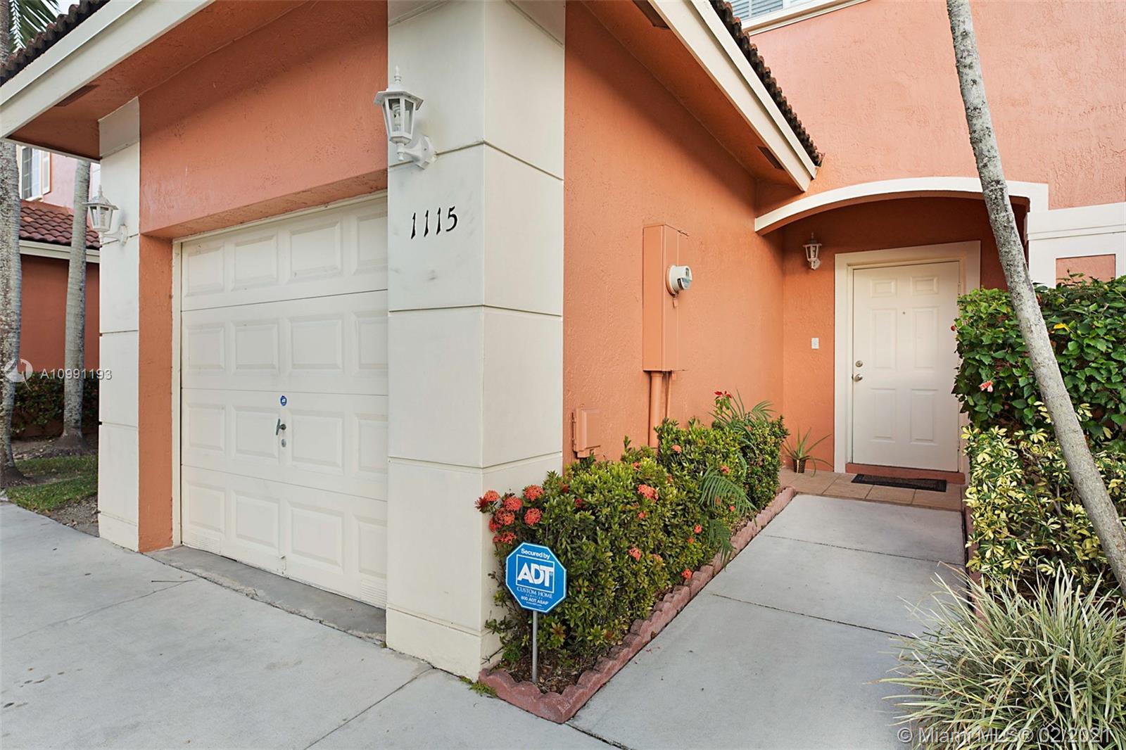 Pembroke Pines, FL 33024,1115 NW 100th Ave #1115
