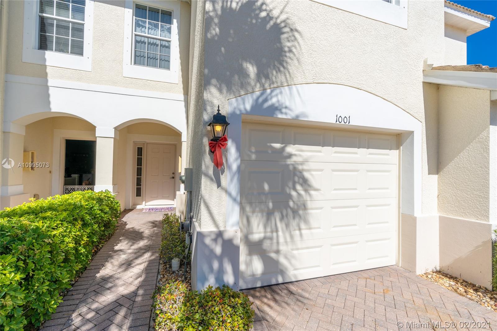 Naples, FL 34105,1001 HAMPTON CIR #124