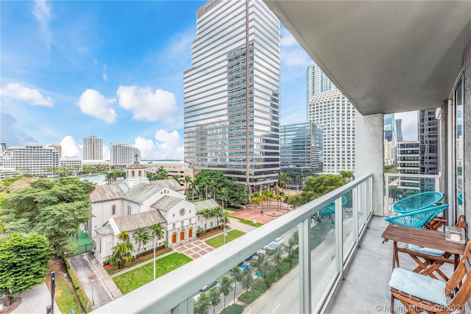 Miami, FL 33131,500 Brickell Ave #902