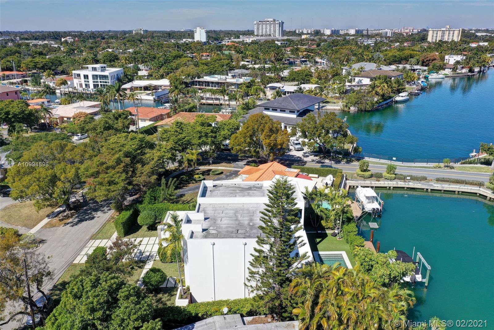 North Miami, FL 33181,12565 Palm Rd