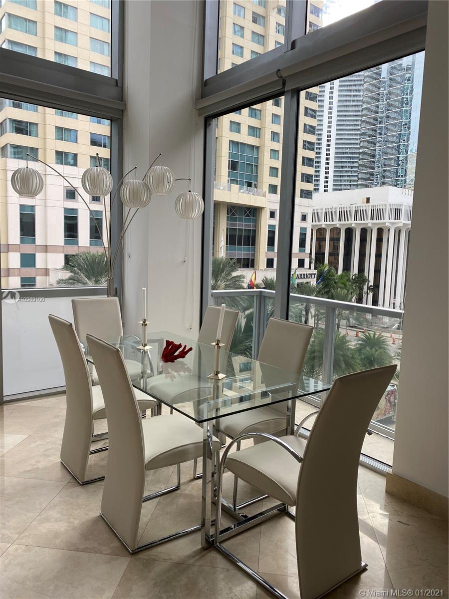 Miami, FL 33131,1060 Brickell Ave #413