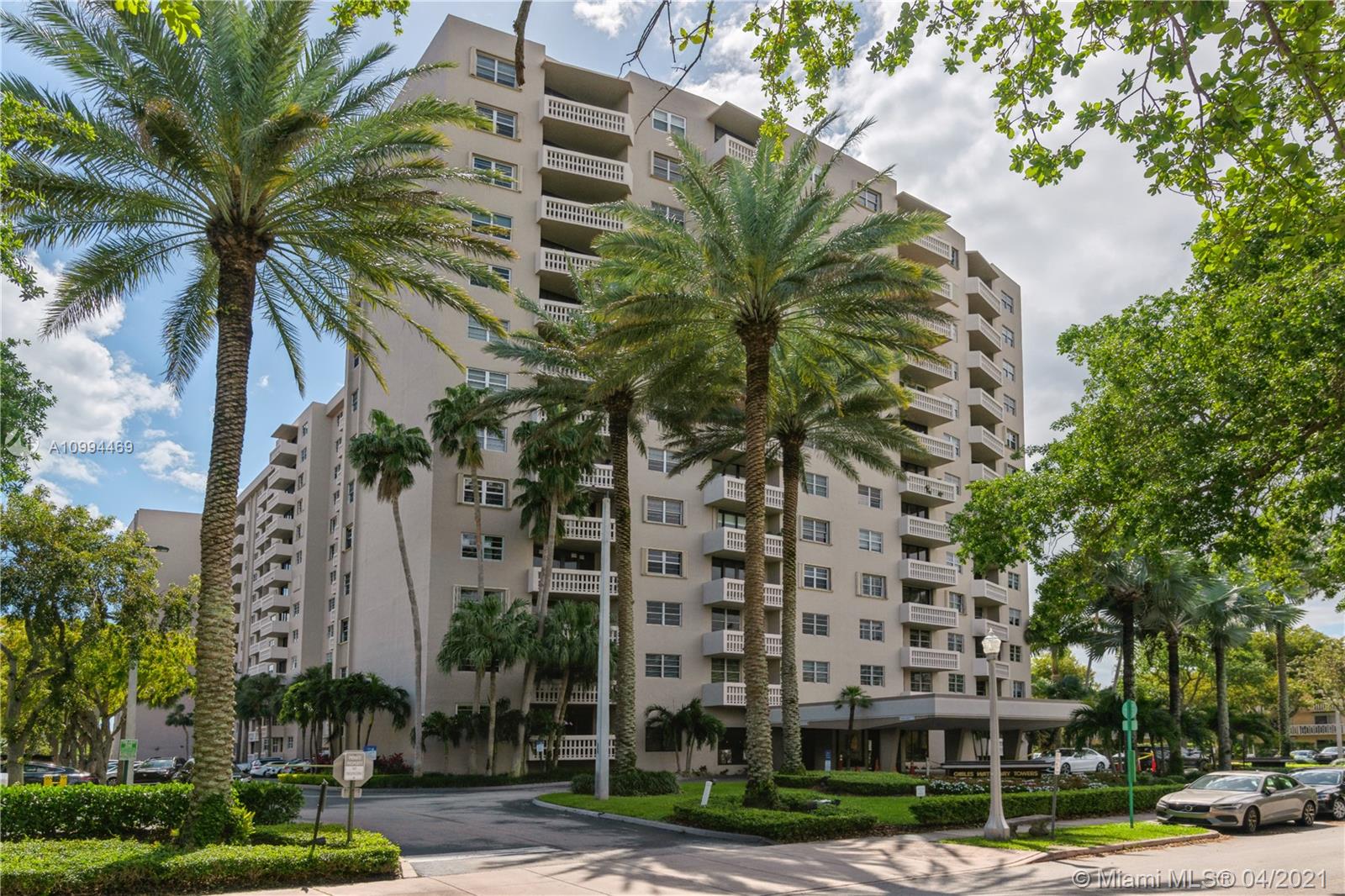 90 Edgewater Dr #1009, Coral Gables, FL 33133