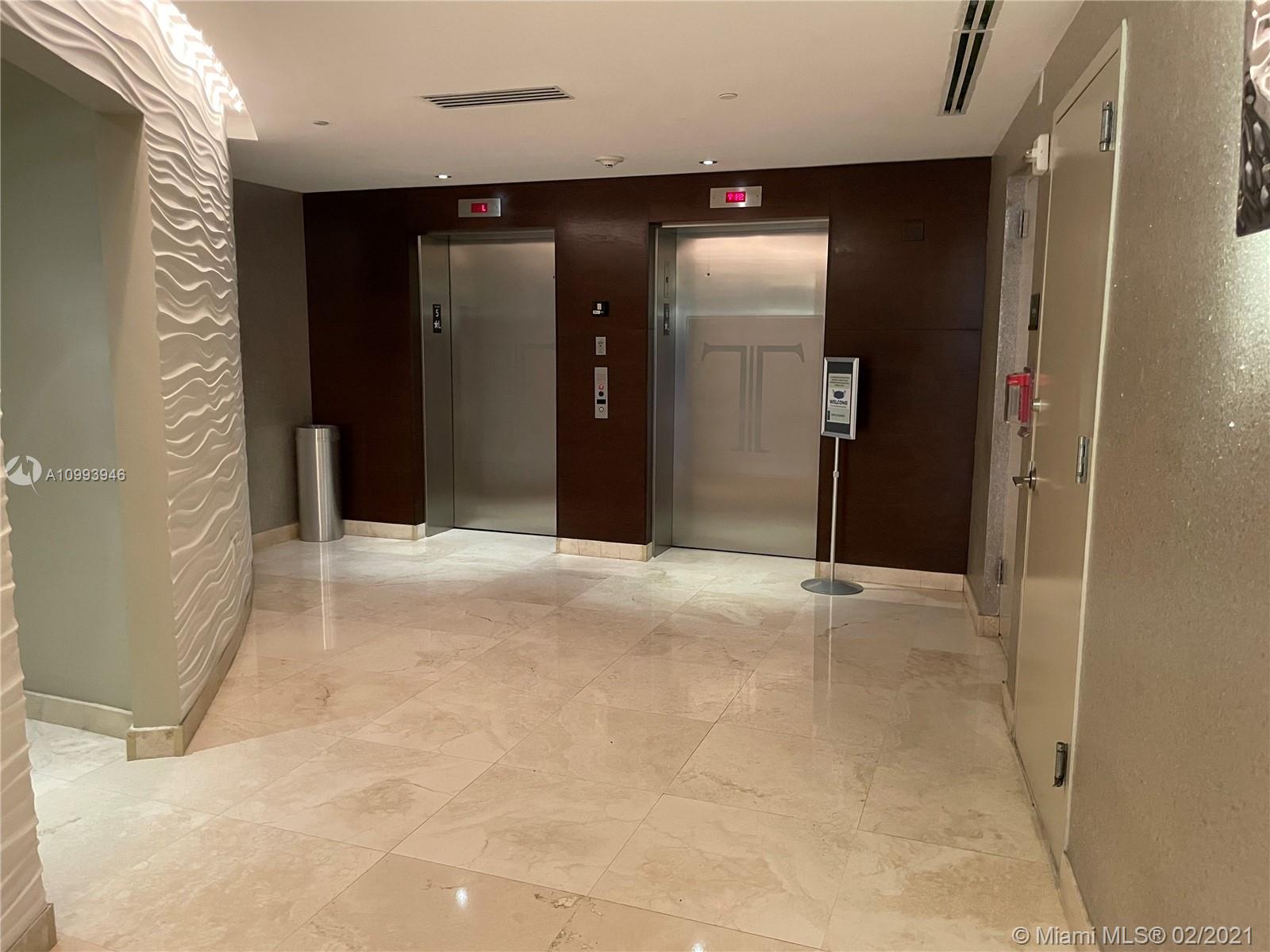 Sunny Isles Beach, FL 33160,16001 Collins Ave #2702