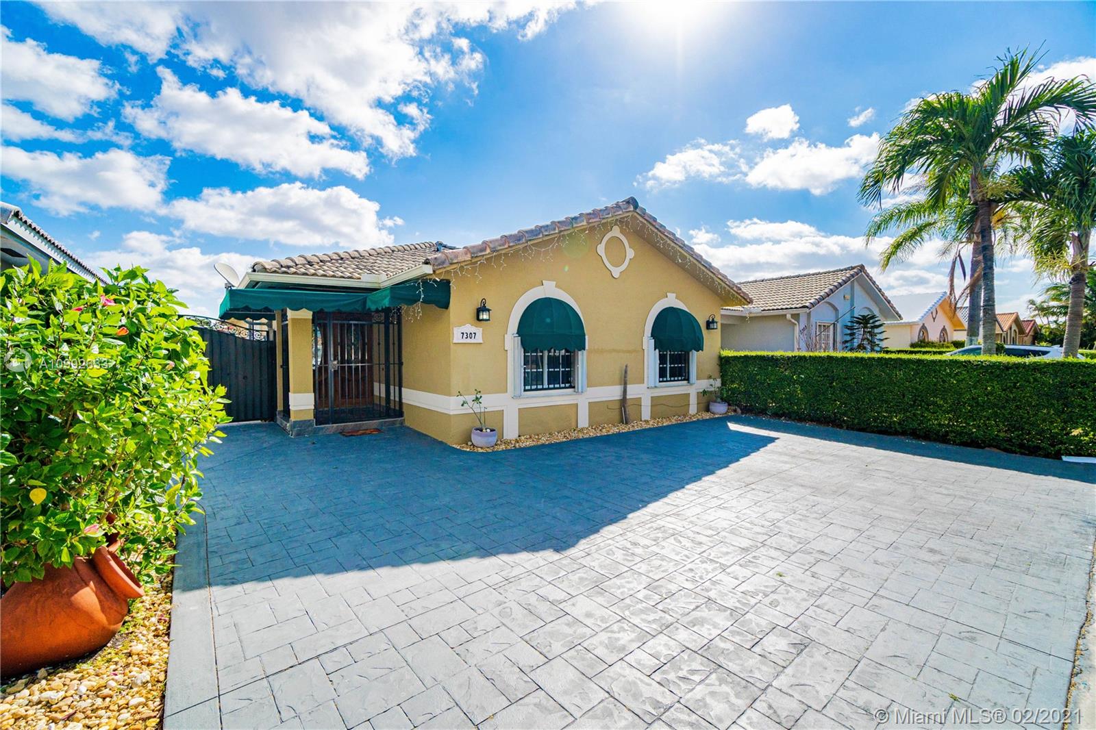 7307 W 34th Ct,  Hialeah,  FL 33018