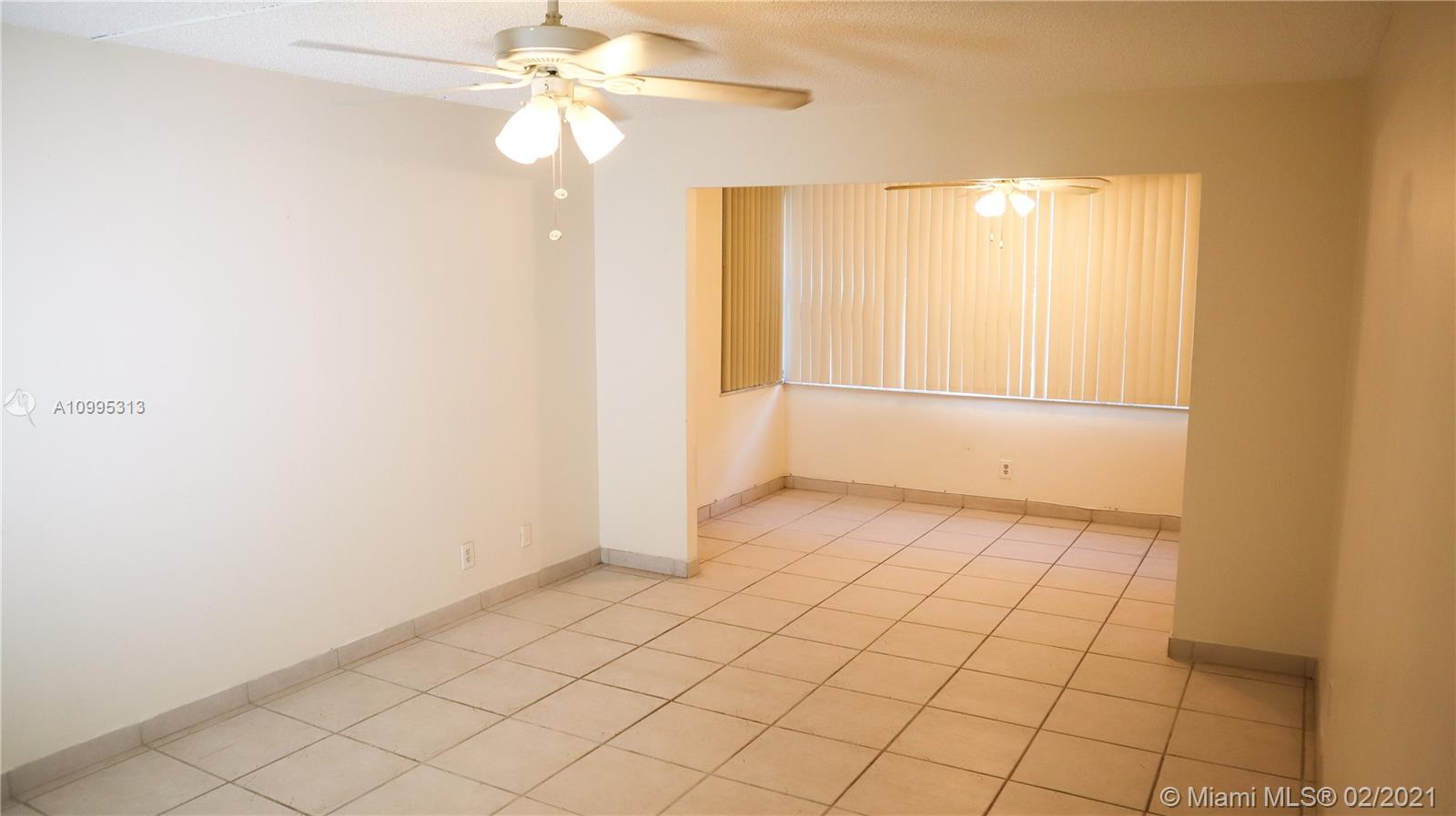 Plantation, FL 33317,6700 Cypress Rd #101