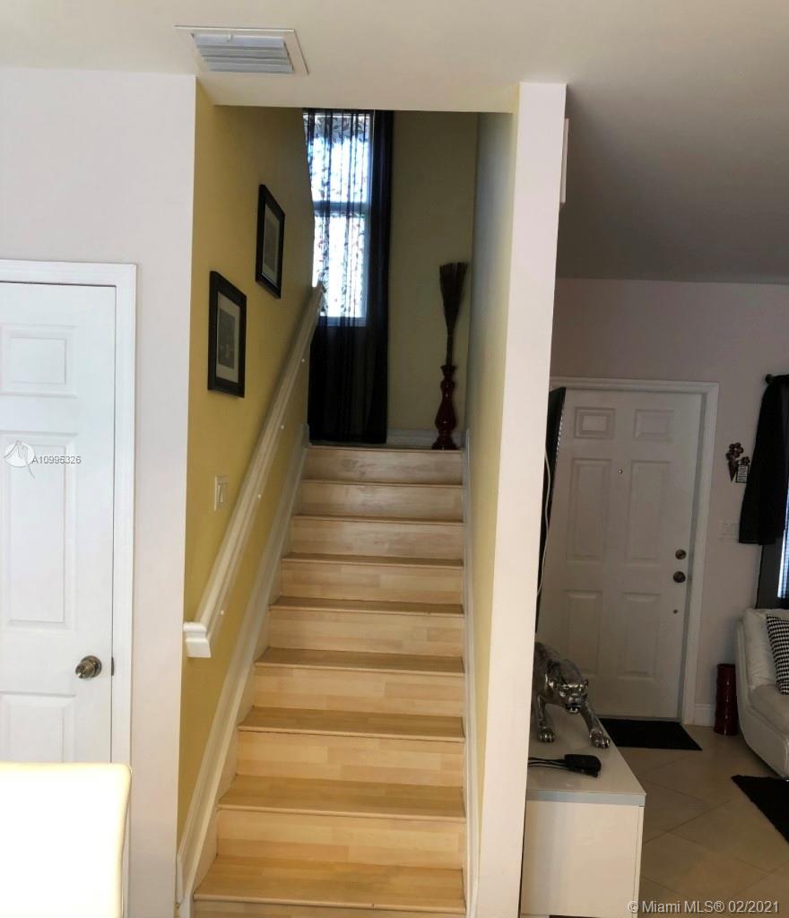 6002 SW 8th St #4, West Miami, FL 33144