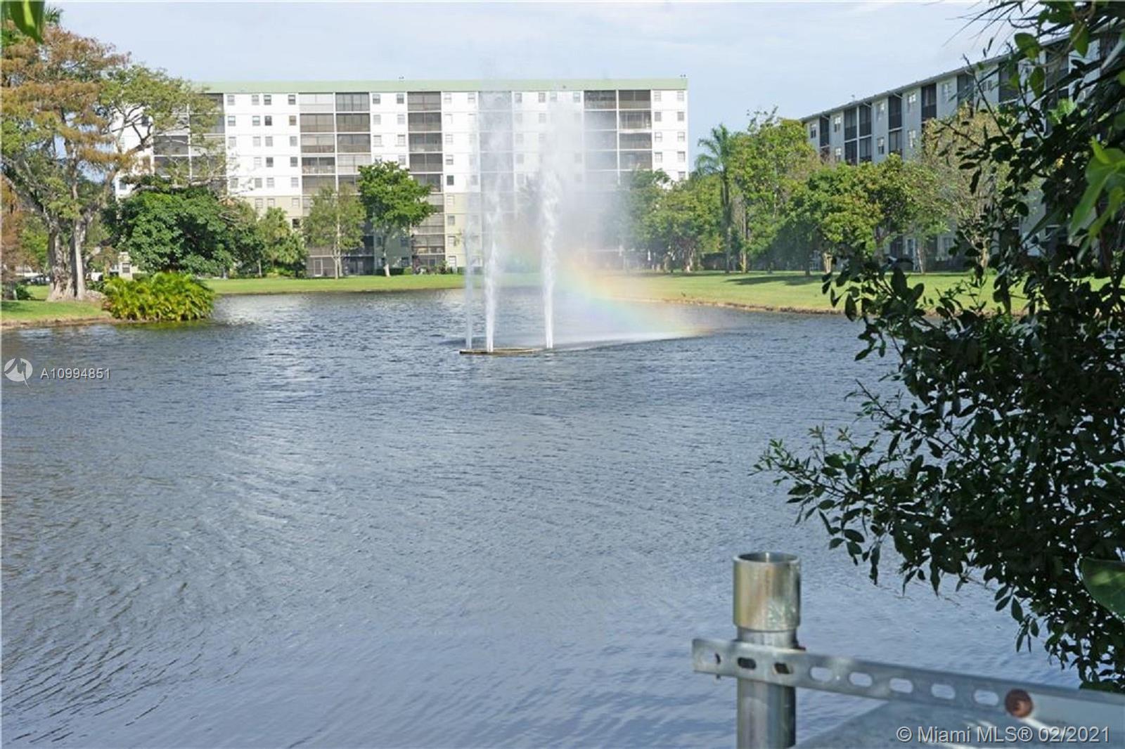 2202 S Cypress Bend Dr #507, Pompano Beach, FL 33069