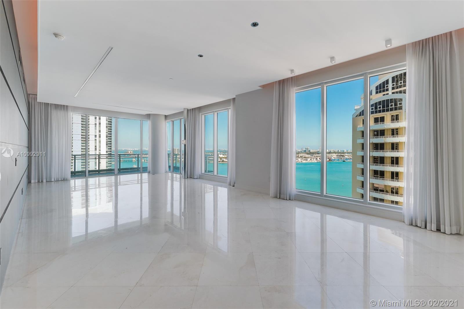 Miami, FL 33131,900 Brickell Key Blvd #1903