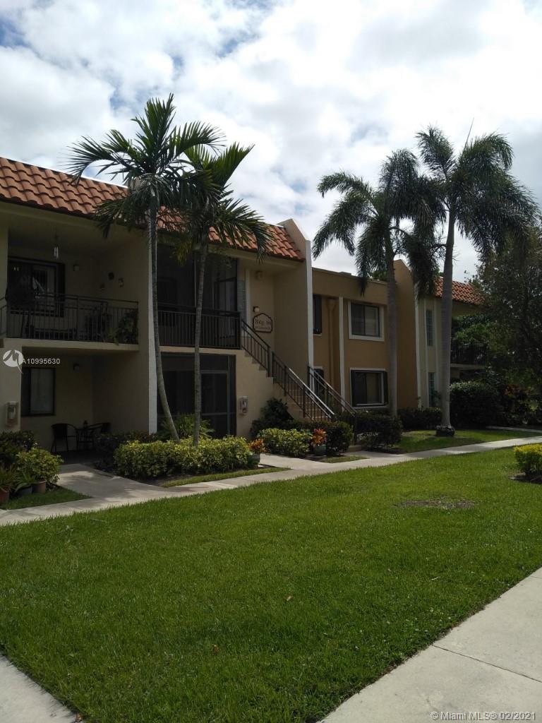 436 Lakeview Dr #205, Weston, FL 33326