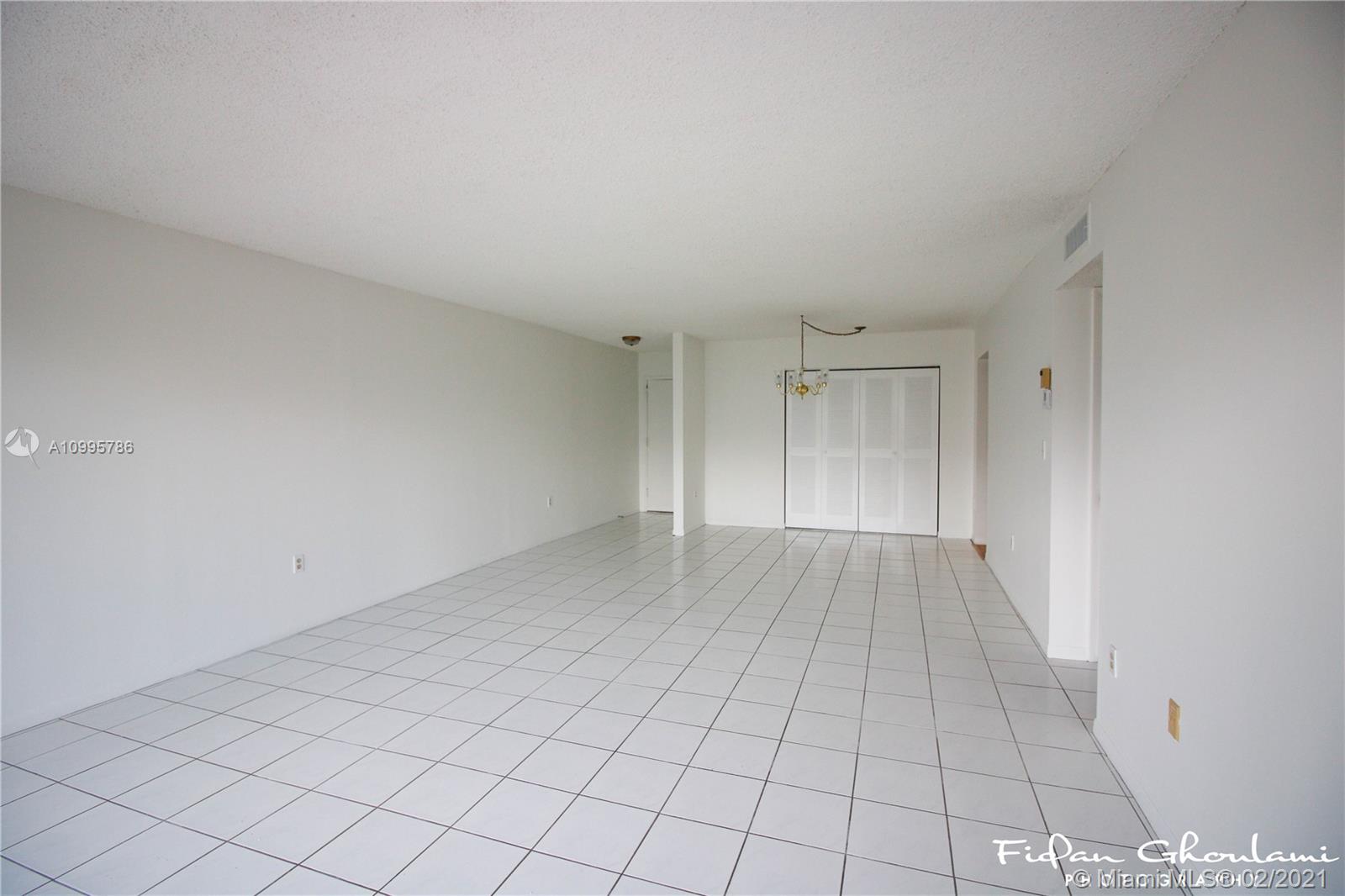 Sunny Isles Beach, FL 33160,200 178th Dr #610