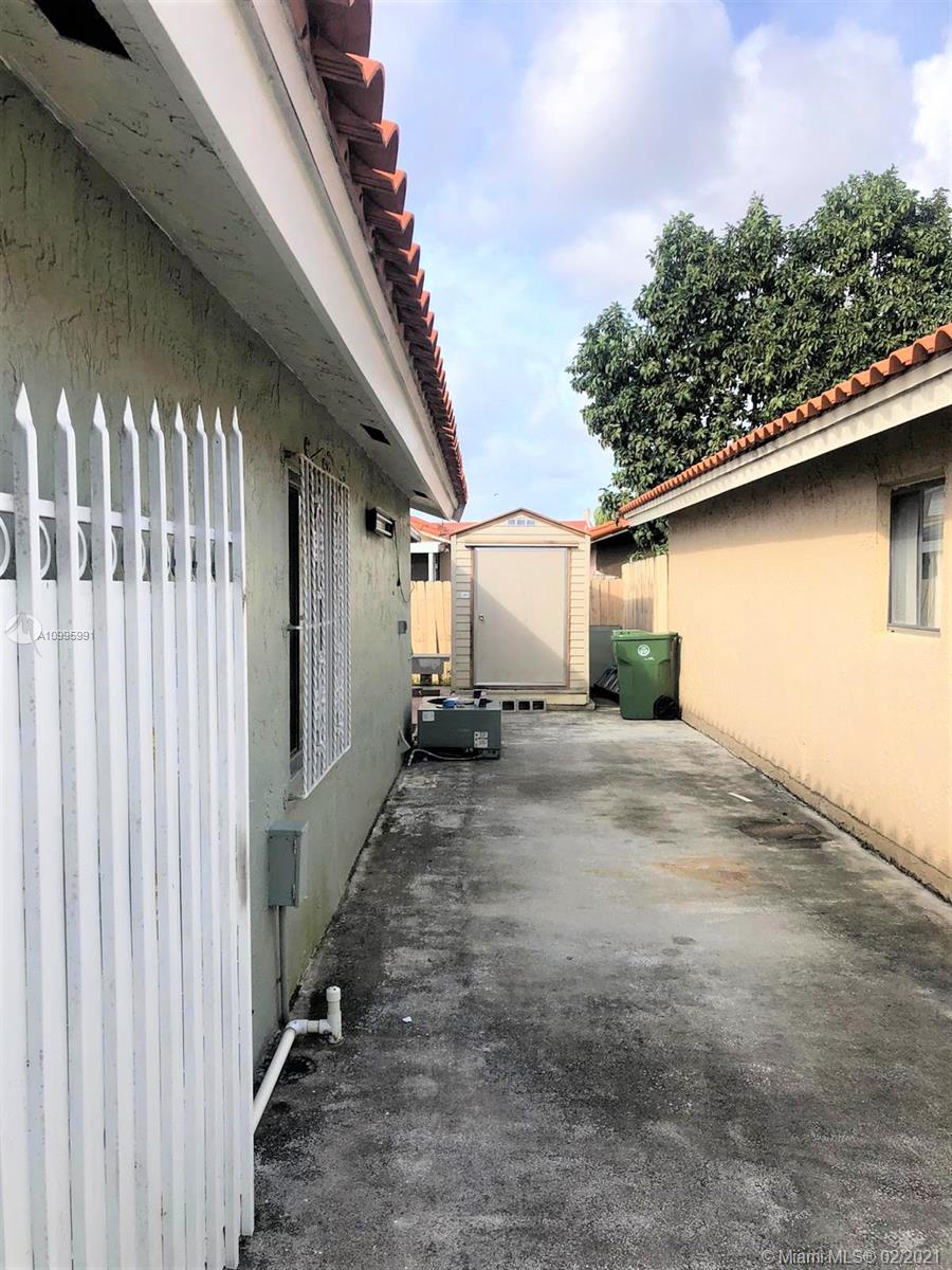 Hialeah, FL 33018,6966 W 29th Ave