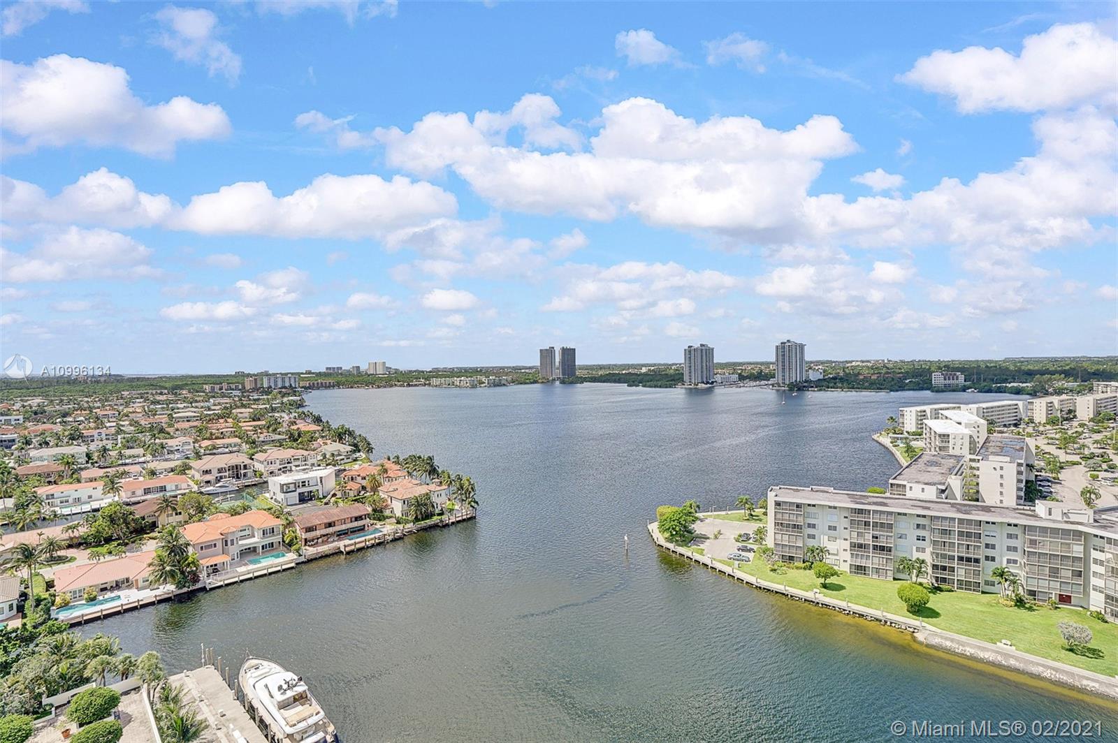 Aventura, FL 33160,1000 Island Blvd-RENOVATED #1911