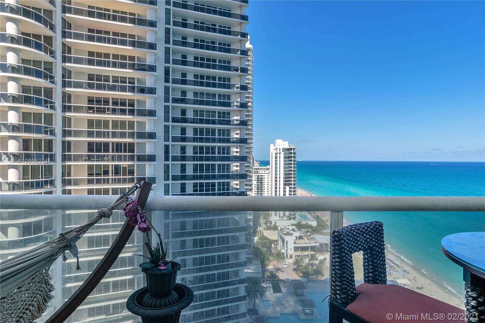 Hallandale Beach, FL 33009,1830 S Ocean Dr #2309