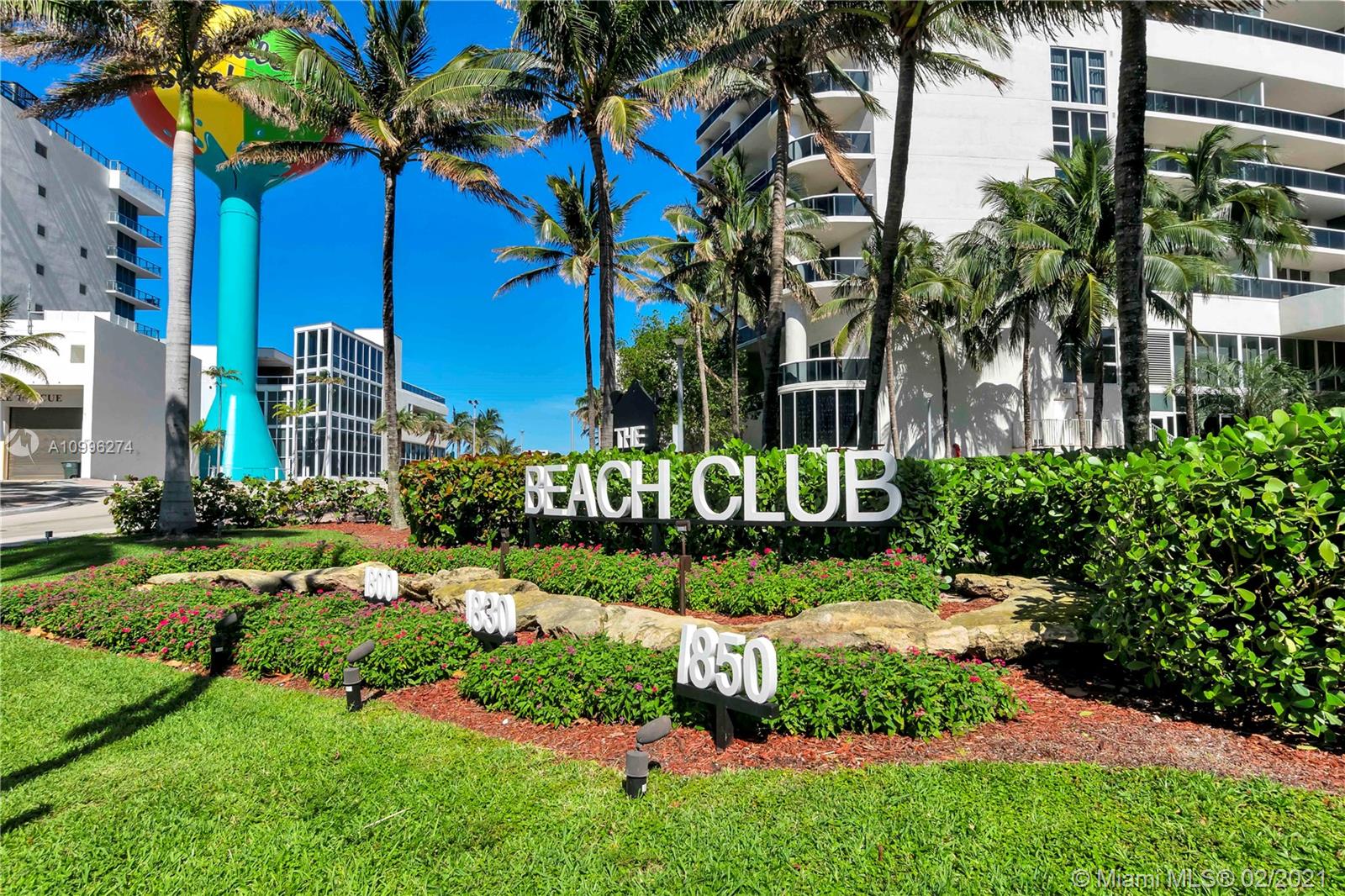 Hallandale Beach, FL 33009,1830 S Ocean Dr #2309