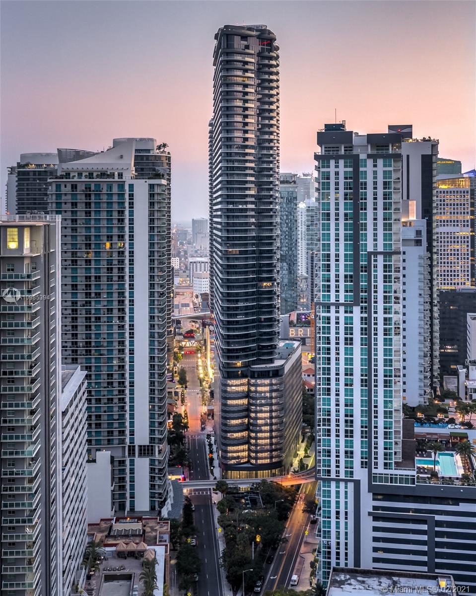 1000 Brickell Plz #1905, Miami, FL 33131