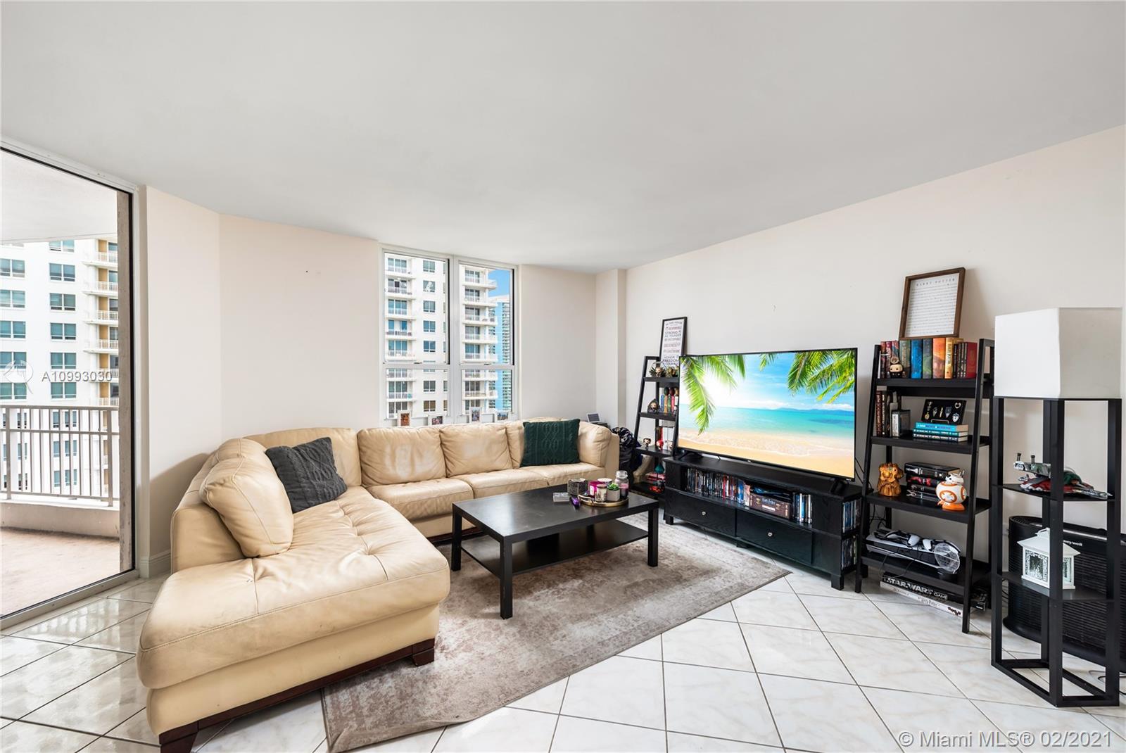 Miami, FL 33131,701 Brickell Key Blvd #2307