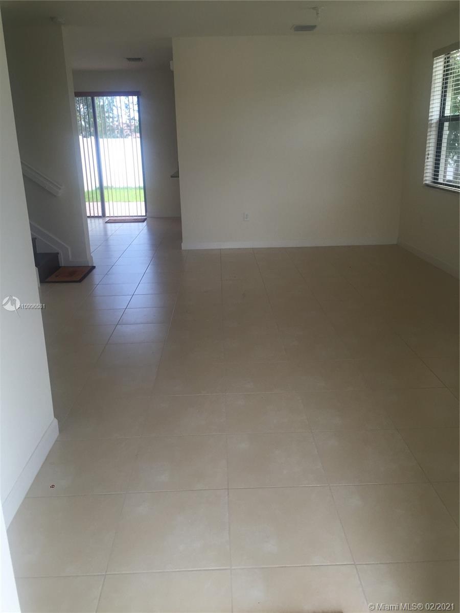 Hialeah, FL 33018,3494 W 92nd Pl