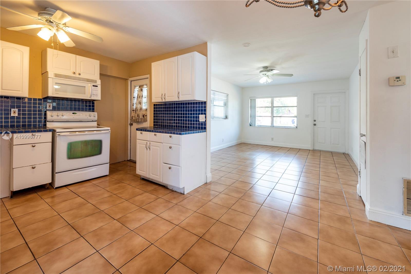 Pompano Beach, FL 33060,220 NE 23rd Ct